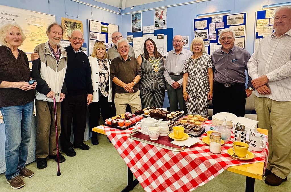 Museum volunteers gather to mark 30th anniversary